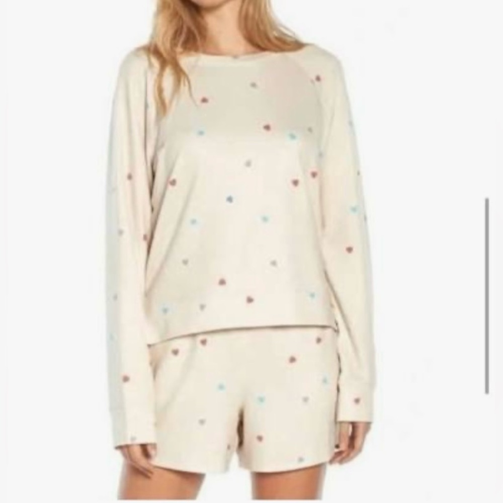 Sale WILDFOX Sweatshirt & Short Lounge Set Hearts NEW